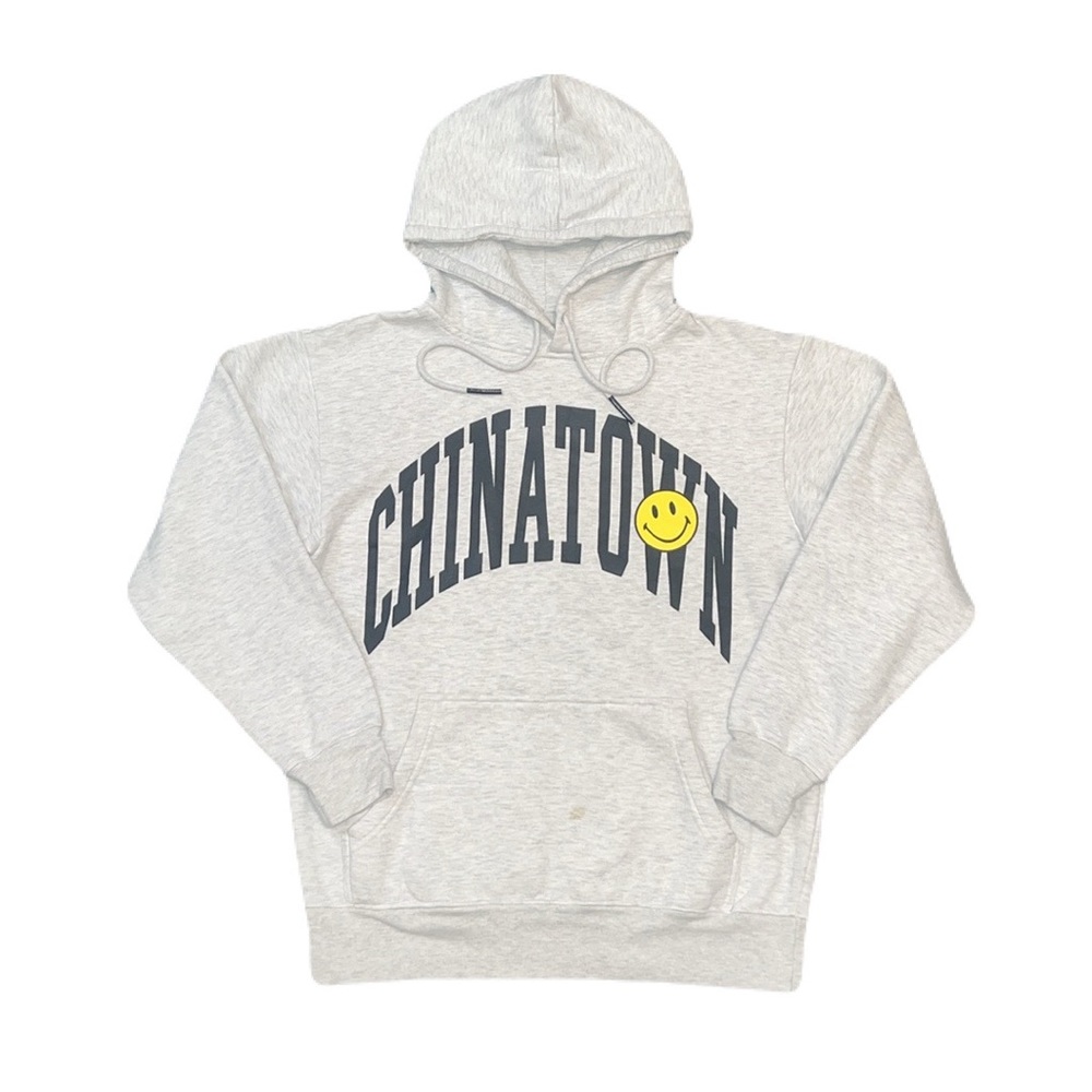 Chinatown Market Smiley Pullover Hoodie, size Small